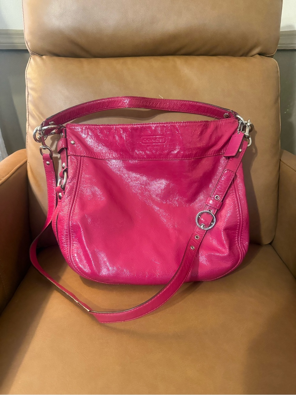 COACH Pink Patent Leather adorable hobo Shoulder Bag